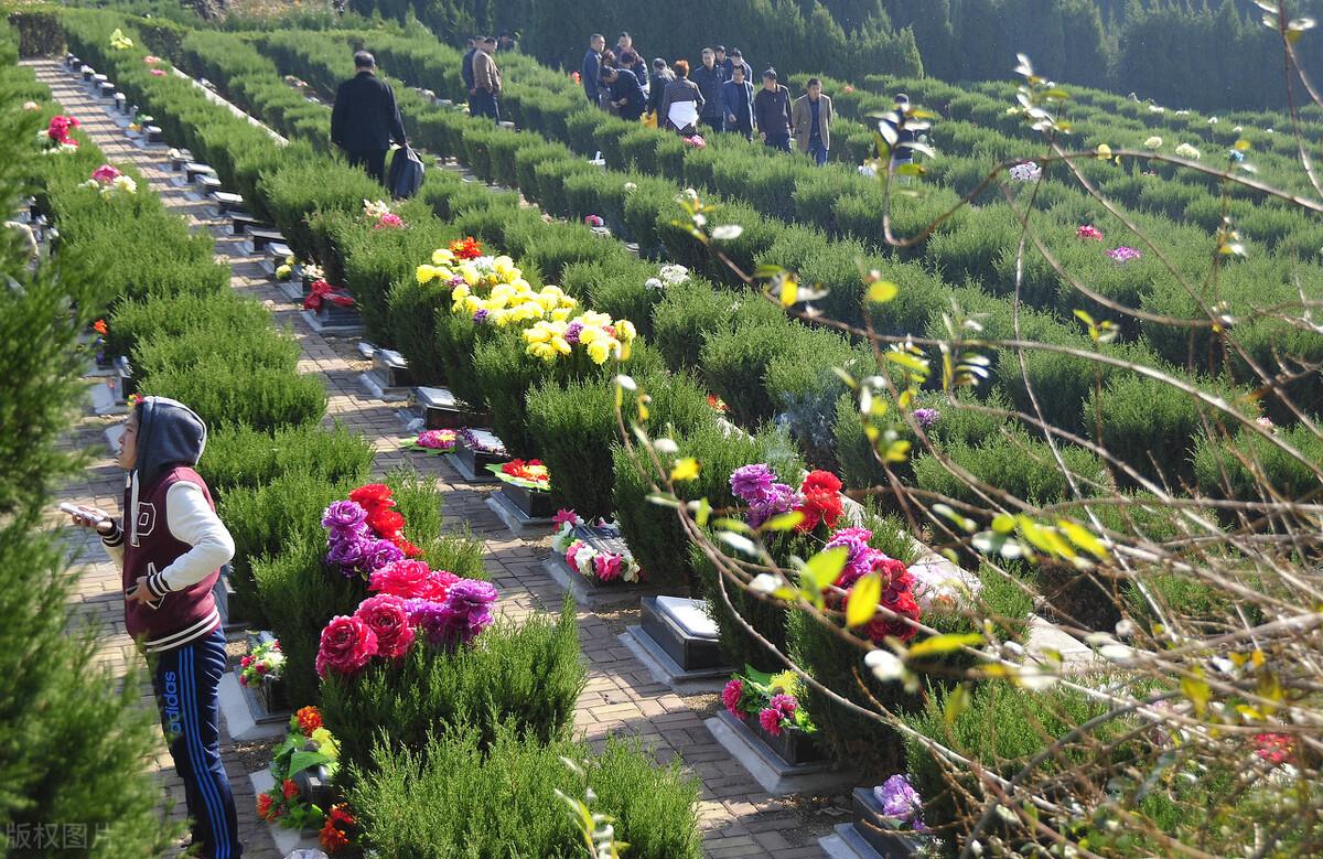 11月5日是什么节日（寒衣节是三大鬼节之一）