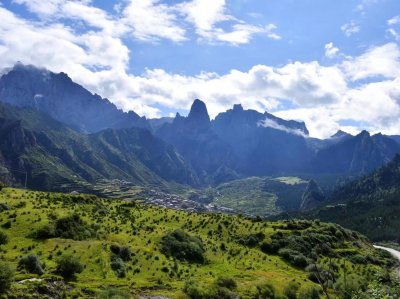 ​甘肃景点排行榜前十名（甘肃风景优美的十个景区盘点）