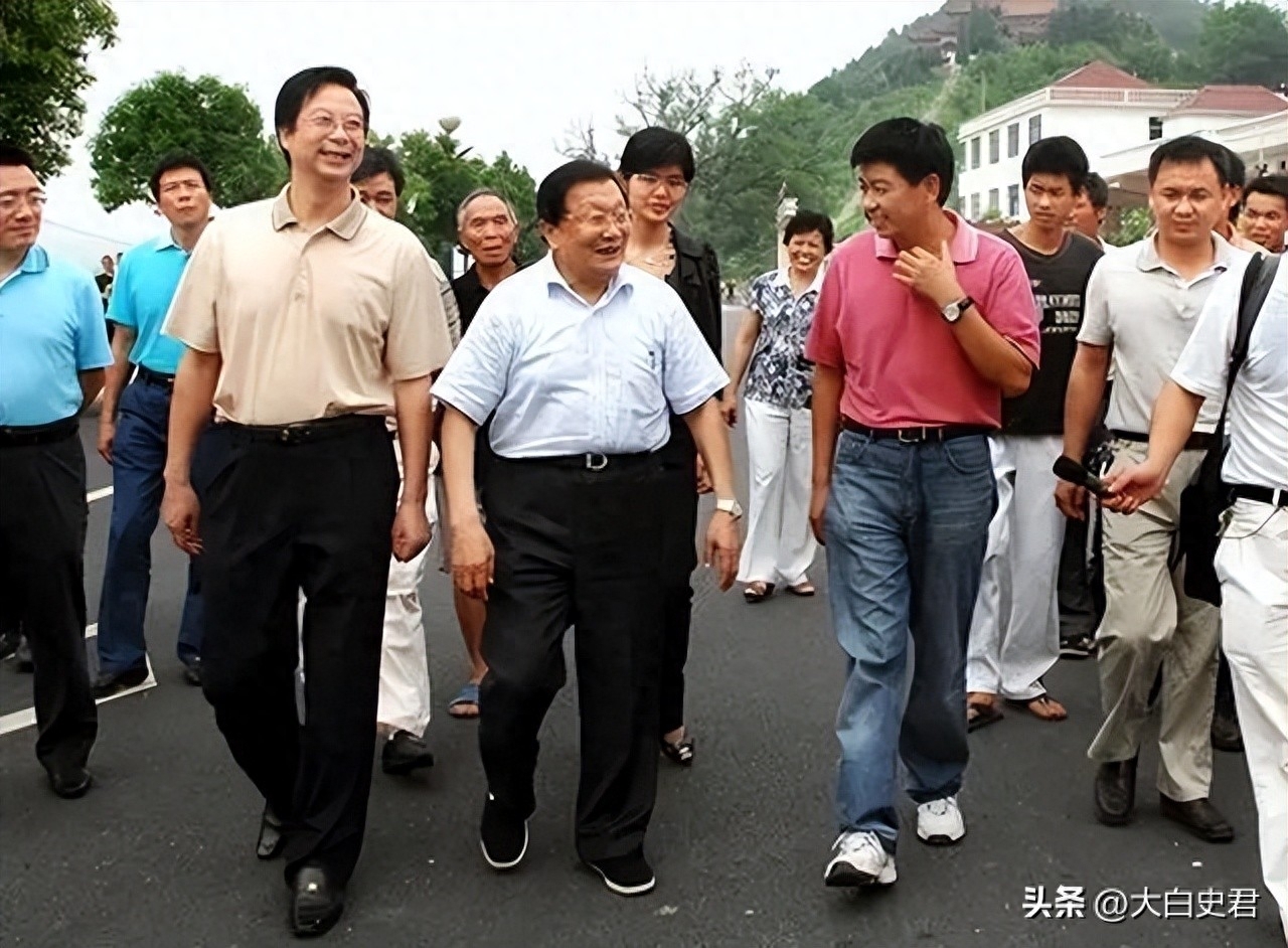 天下第一村华西村介绍（华西村现状到底是什么样了）-