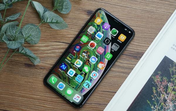 iphone xsmax多大尺寸屏幕