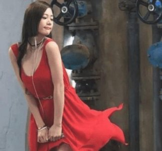 ​她是“亚洲第一美女”，以为没人敢追她，原来早已嫁人为妻！