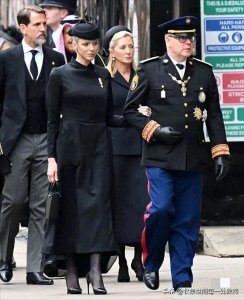 英女王追悼会上,各国王室让人惊艳的王后们